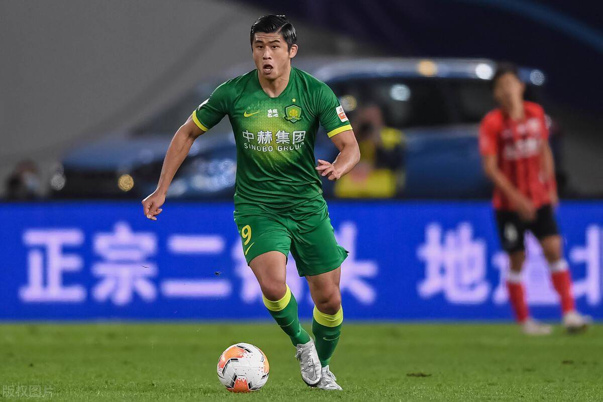 冲刺阶段北京国安调整名单以备荷甲风云突变纽约尼克斯窗口期调整名单，曼联今晨手感冰凉瞬间刷屏的简单介绍